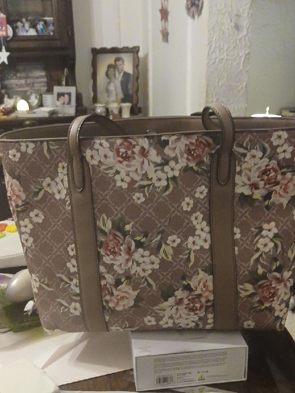 Nine West Floral Tote in Mauve and Pink - Picture 5 of 10